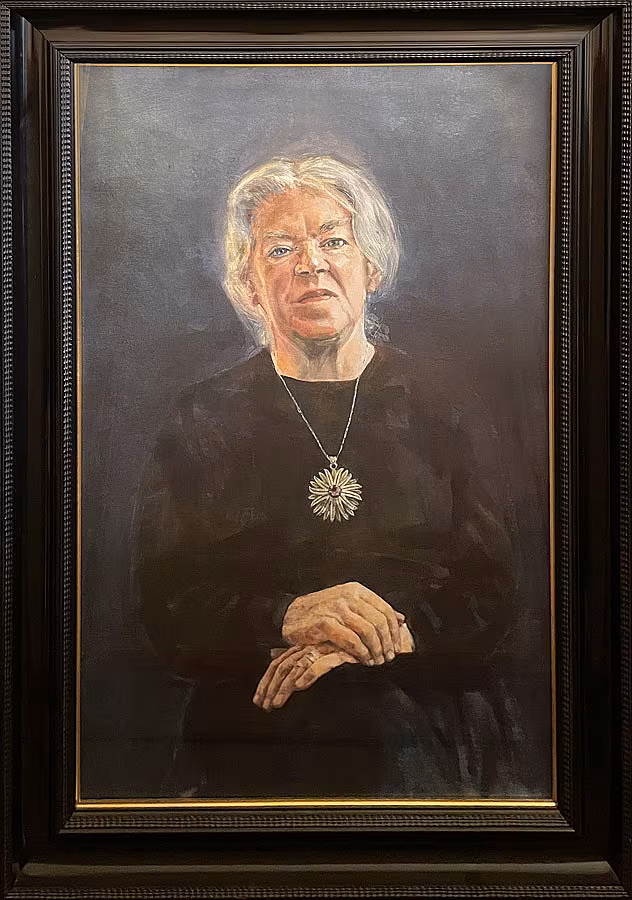 Reading---5_MARY-LAVIN-Peter-Fitzgerald-portrait-with-pendant