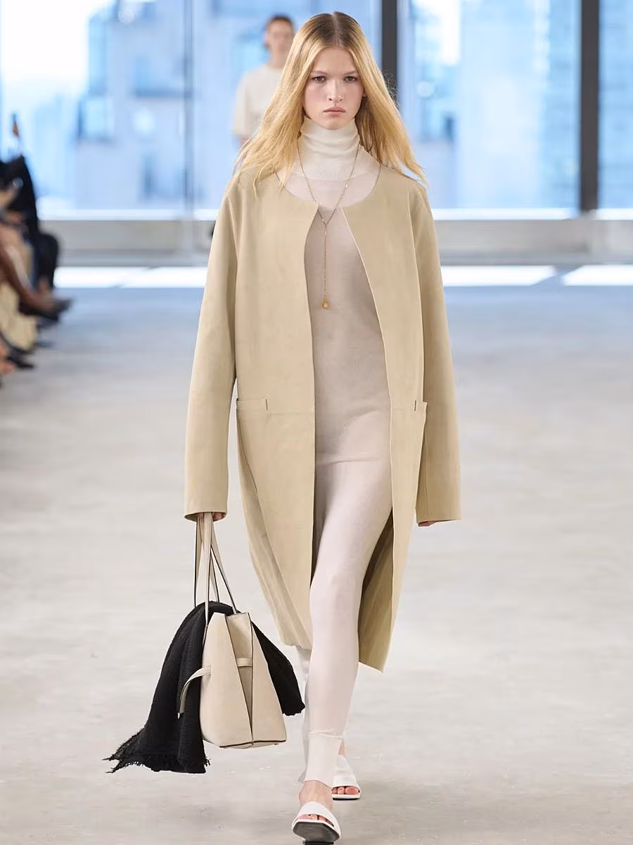 The-Gloss-Magazine-New-York-20