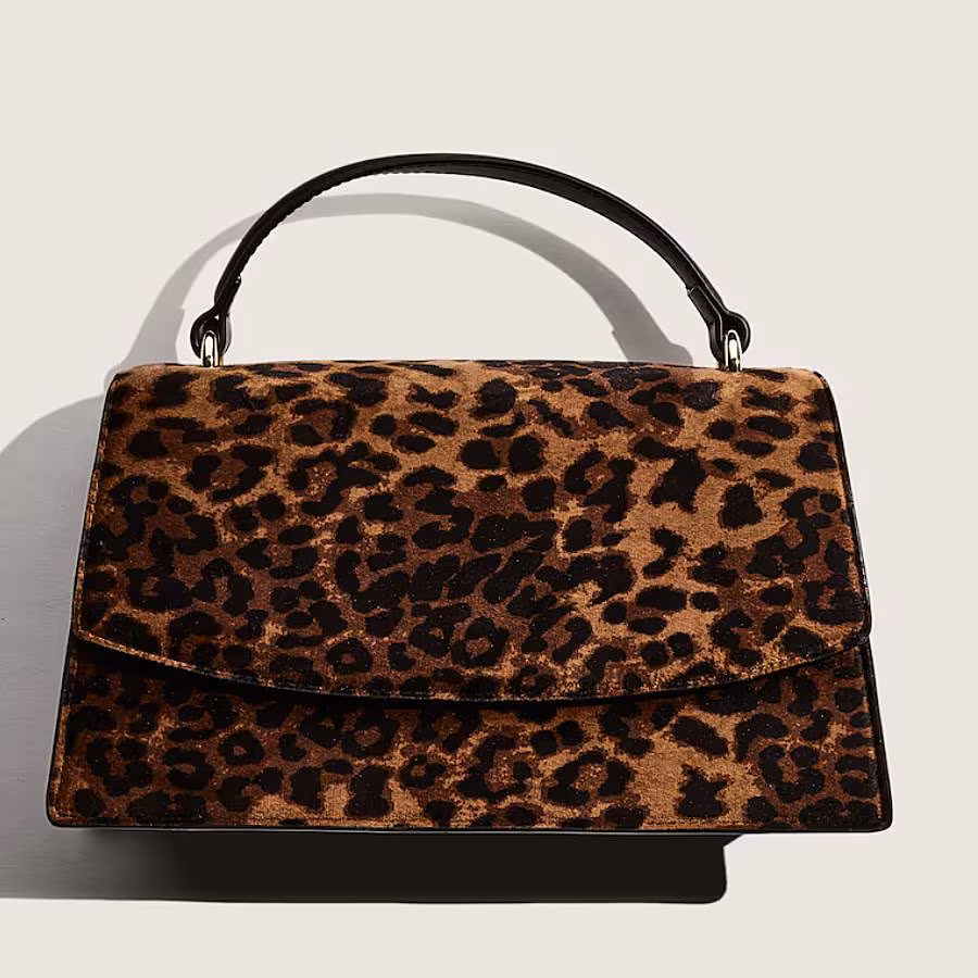 The-Gloss-Magazine-grown-up-leopard-print-2