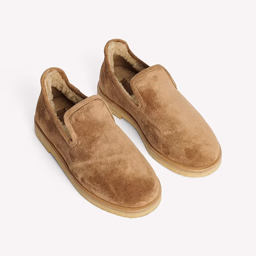 The-Gloss-Magazine-suede-loafers-9