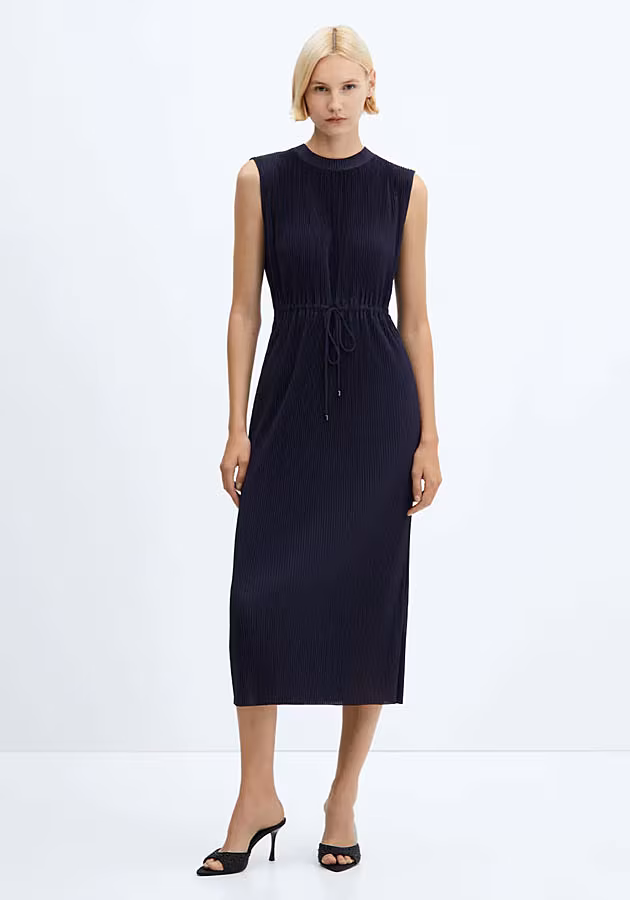 The-Gloss-Magazines-January-dresses-7