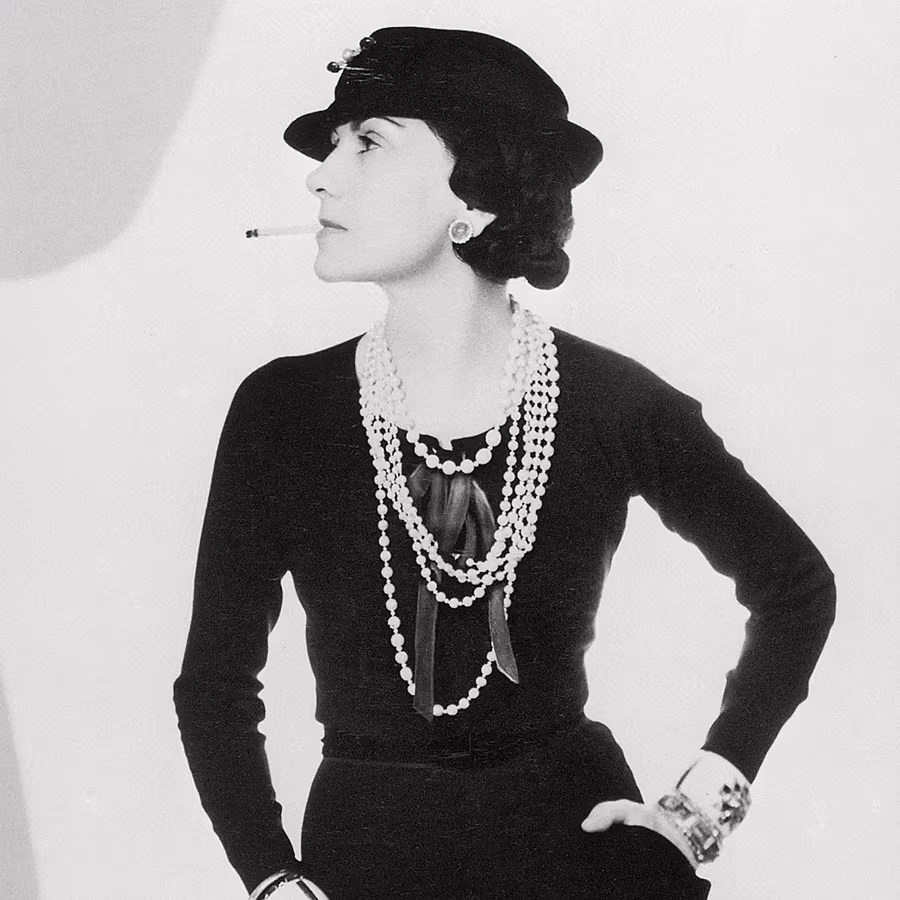 Holder---GABRIELE-COCO-CHANEL