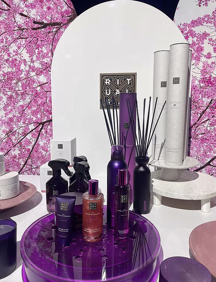 Beauty---spa---CD04BBA8-47BE-4261-8741-F0939A16E64D