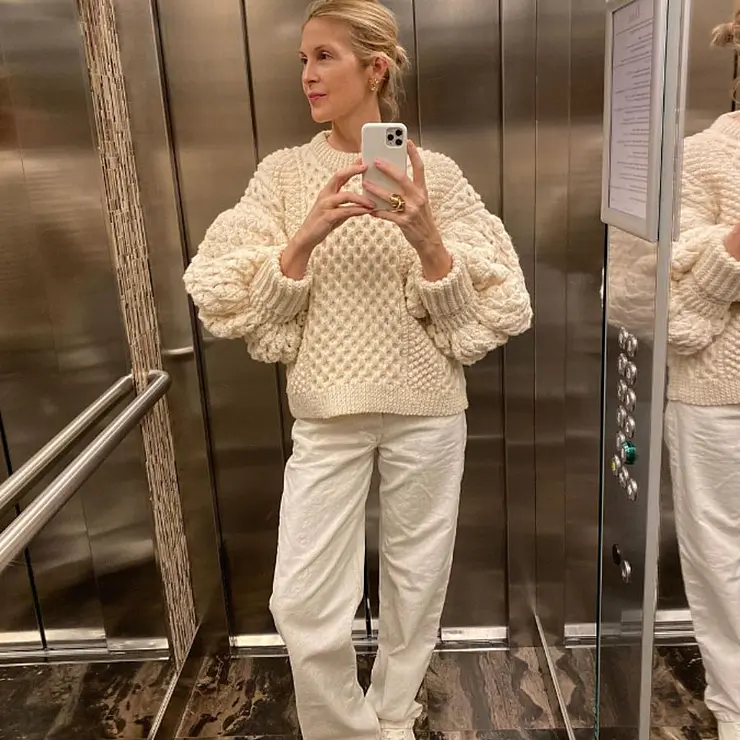 Instagram @kellyrutherford