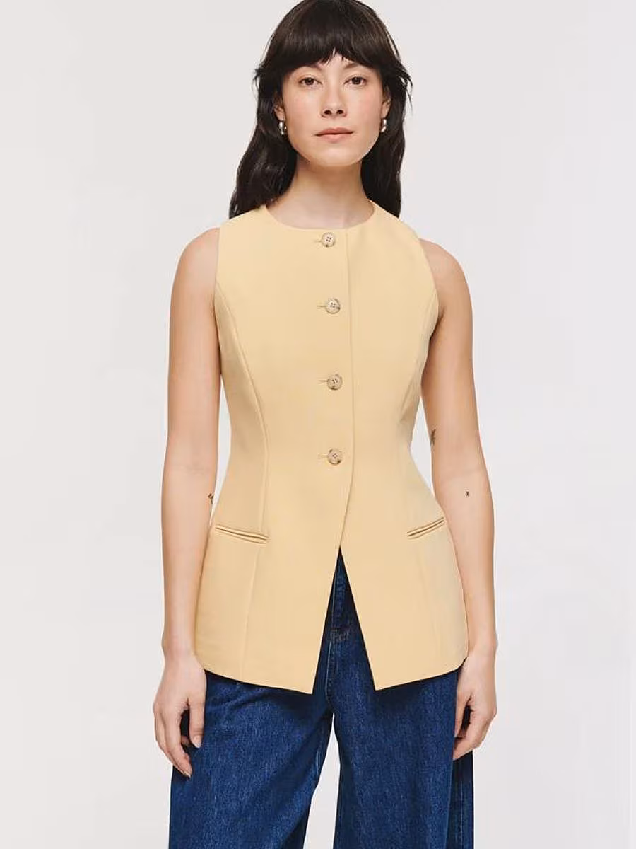 The-Gloss-Magazine-best-laidback-but-polished-pieces-to-buy-now-12