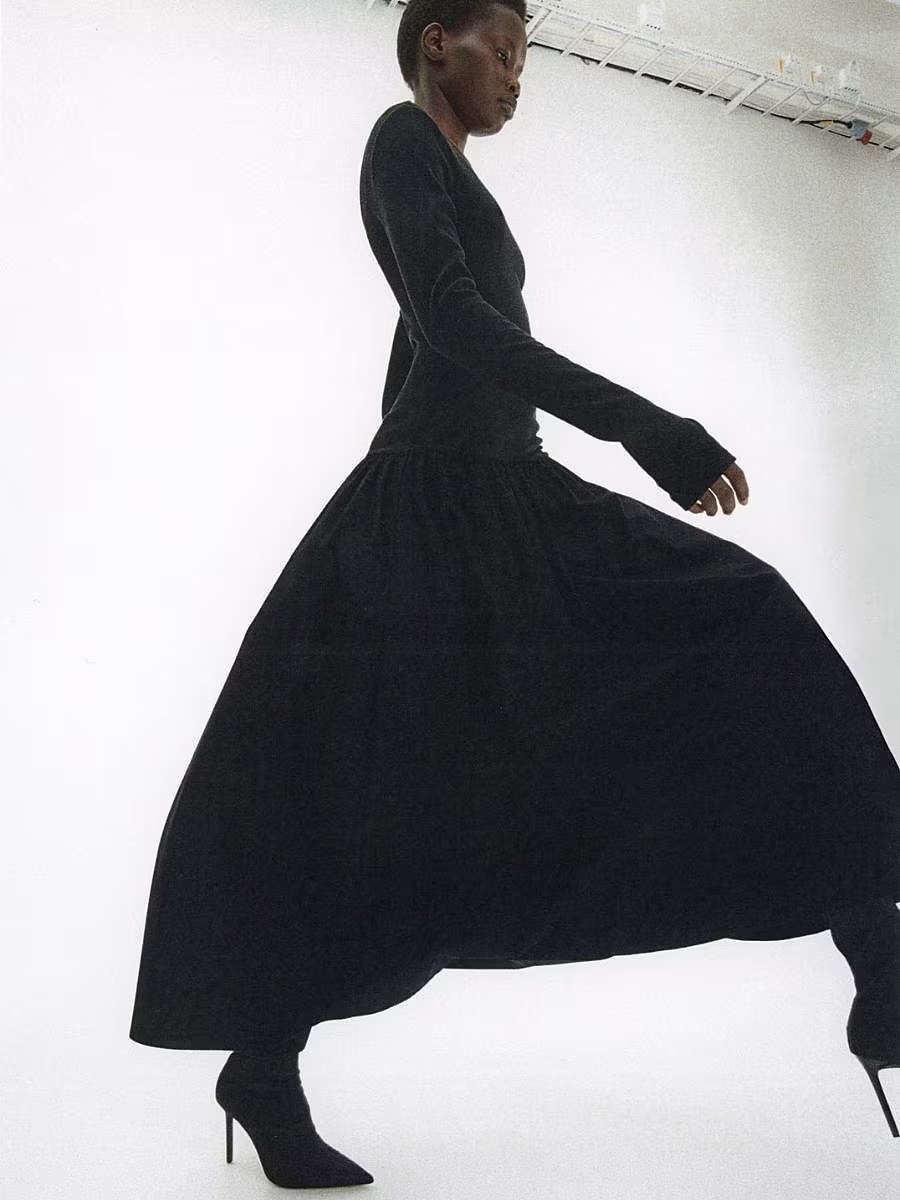 The-Gloss-Magazine-best-long-sleeved-dresses-10
