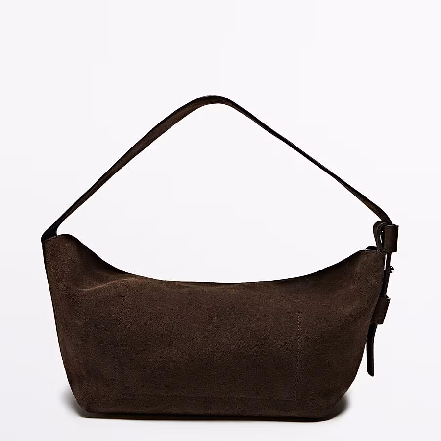 The-Gloss-Magazine-brown-suede-shoulder-bags-4