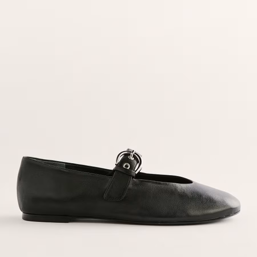 The-Gloss-Magazine-capsule-wardrobe-6