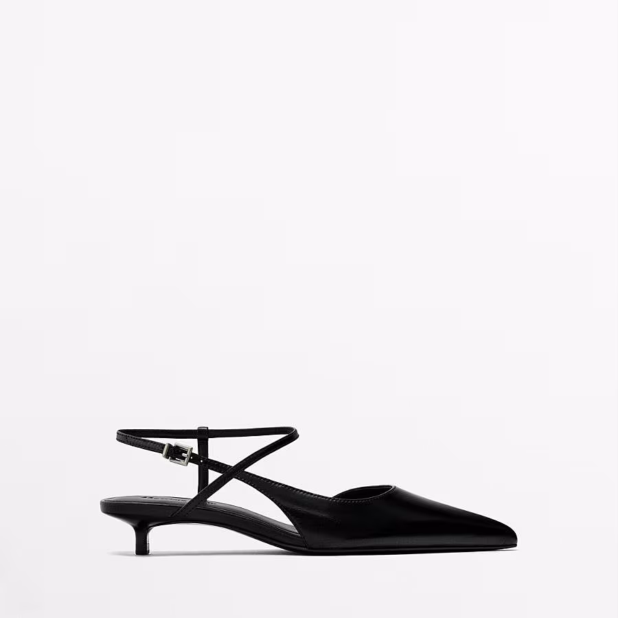 The-Gloss-Magazine-slingback-black-heels-3