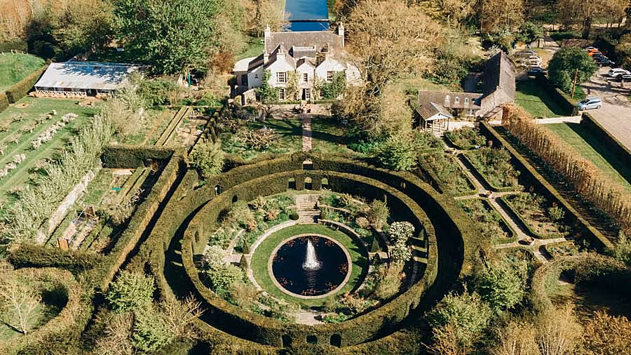 Aerial-over-the-garden