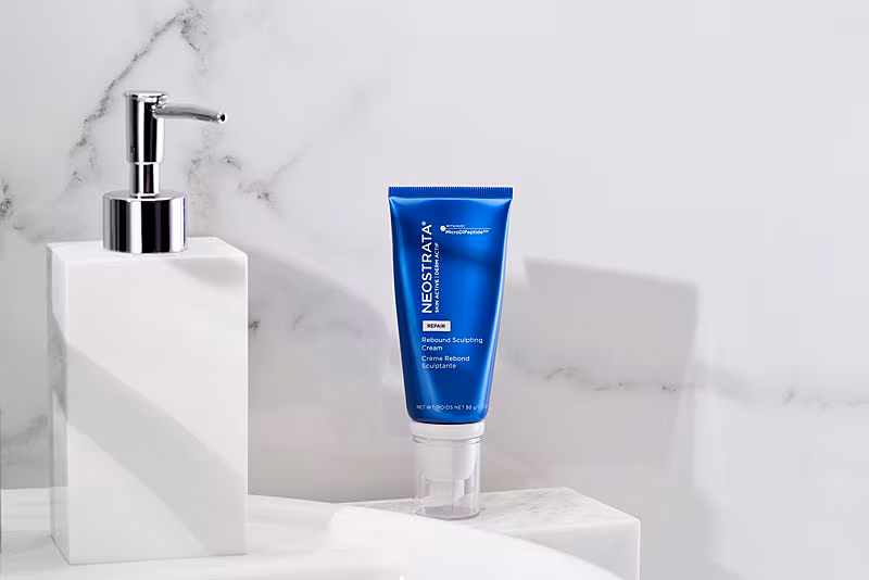 SKIN-ACTIVE-Rebound-Sculpting-Cream-lifestyle3