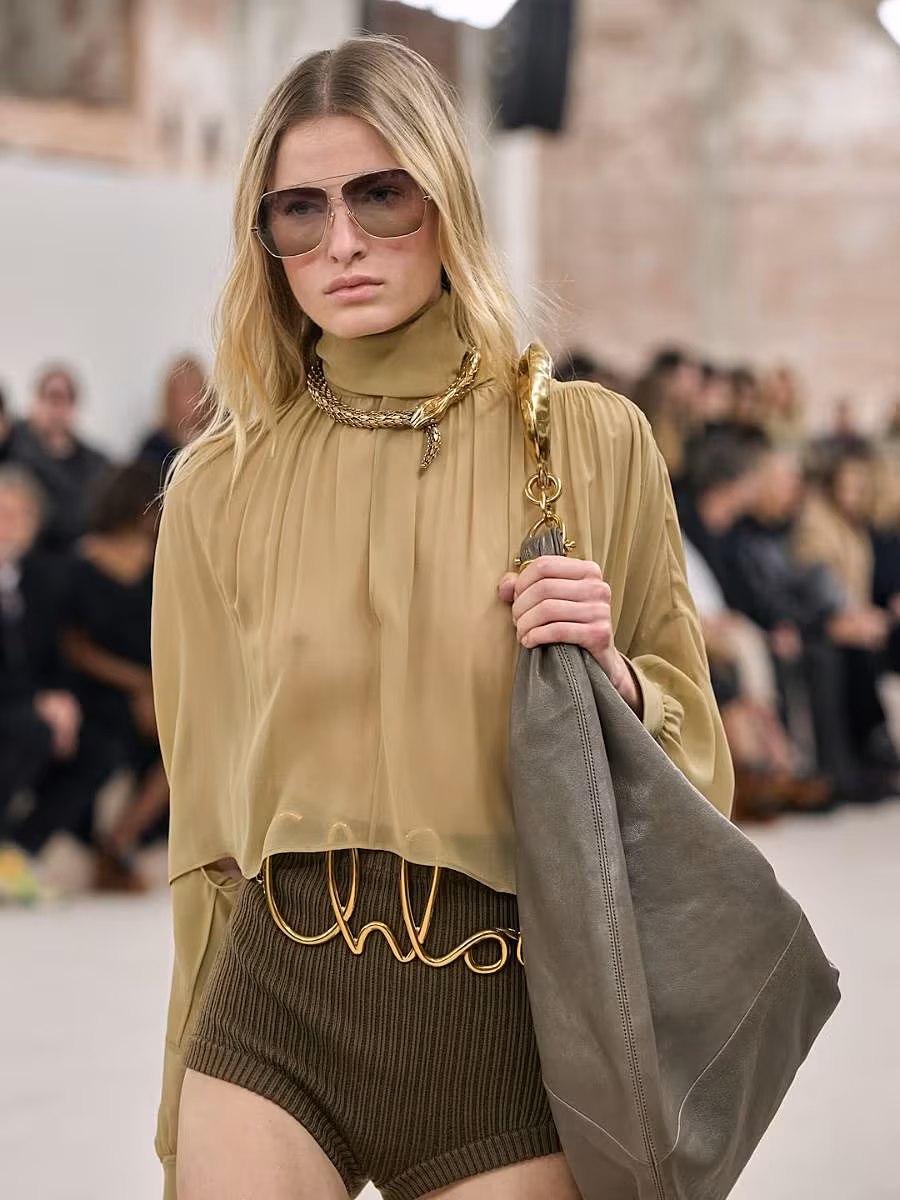 The-Gloss-Magazine-Paris-fashion-week-collections-6