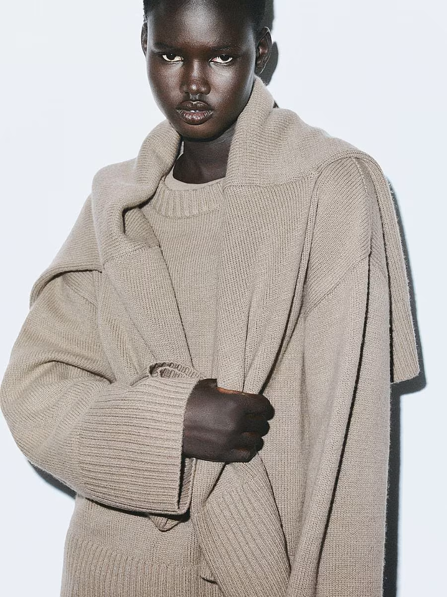 The-Gloss-Magazine-luxe-knitwear-10