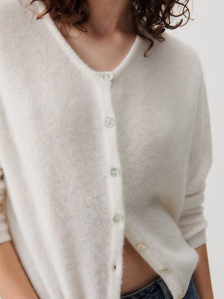 The-Gloss-Magazine-luxe-knitwear-8