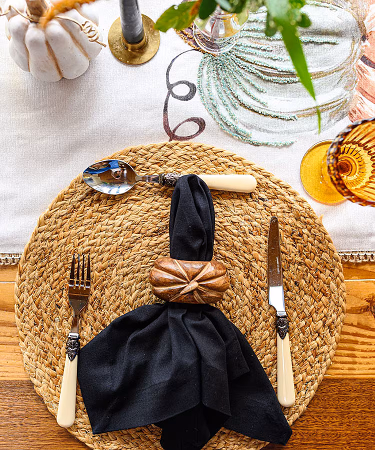 Autumn-ise---designed-table