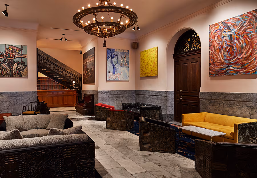 Hotel-Chelsea_Lobby3_Annie-Schlechter