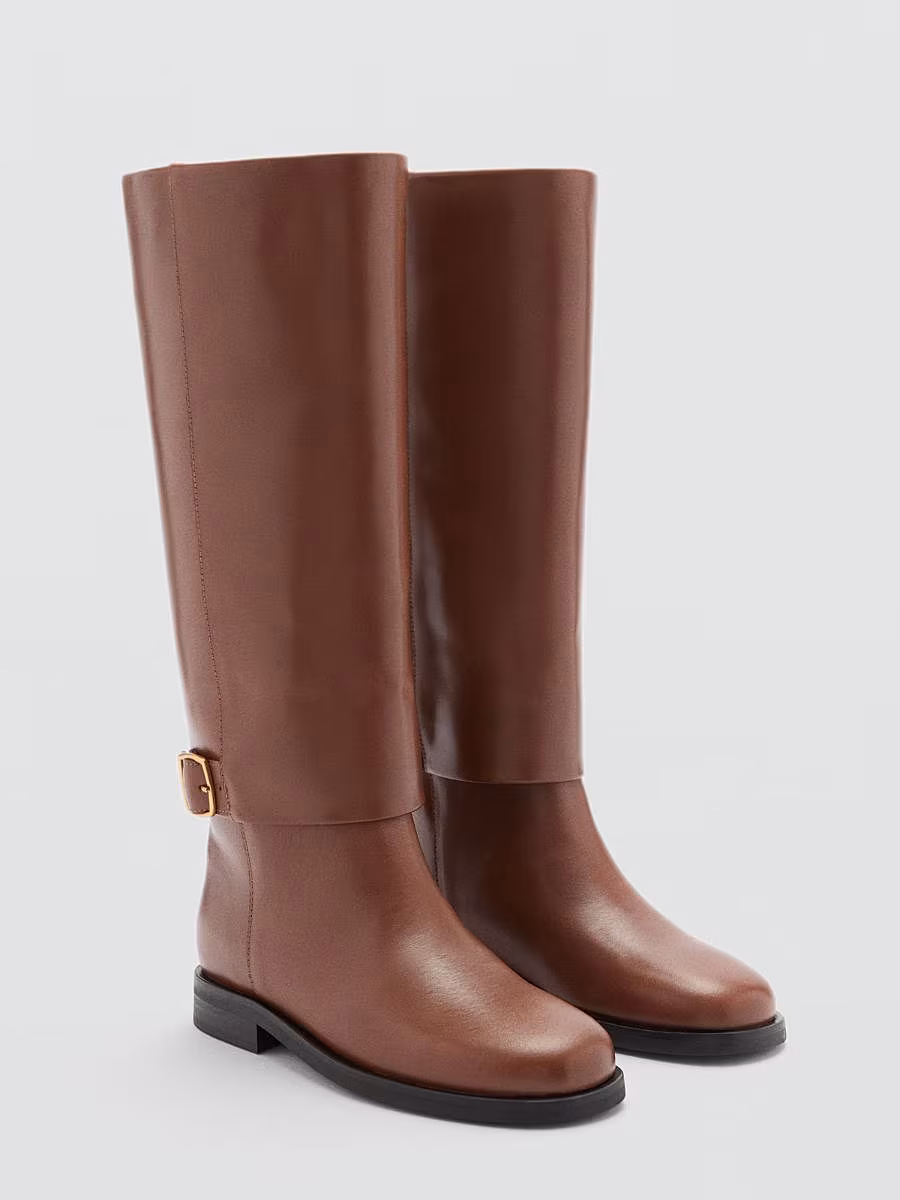 The-Gloss-Magazine-brown-boots-12