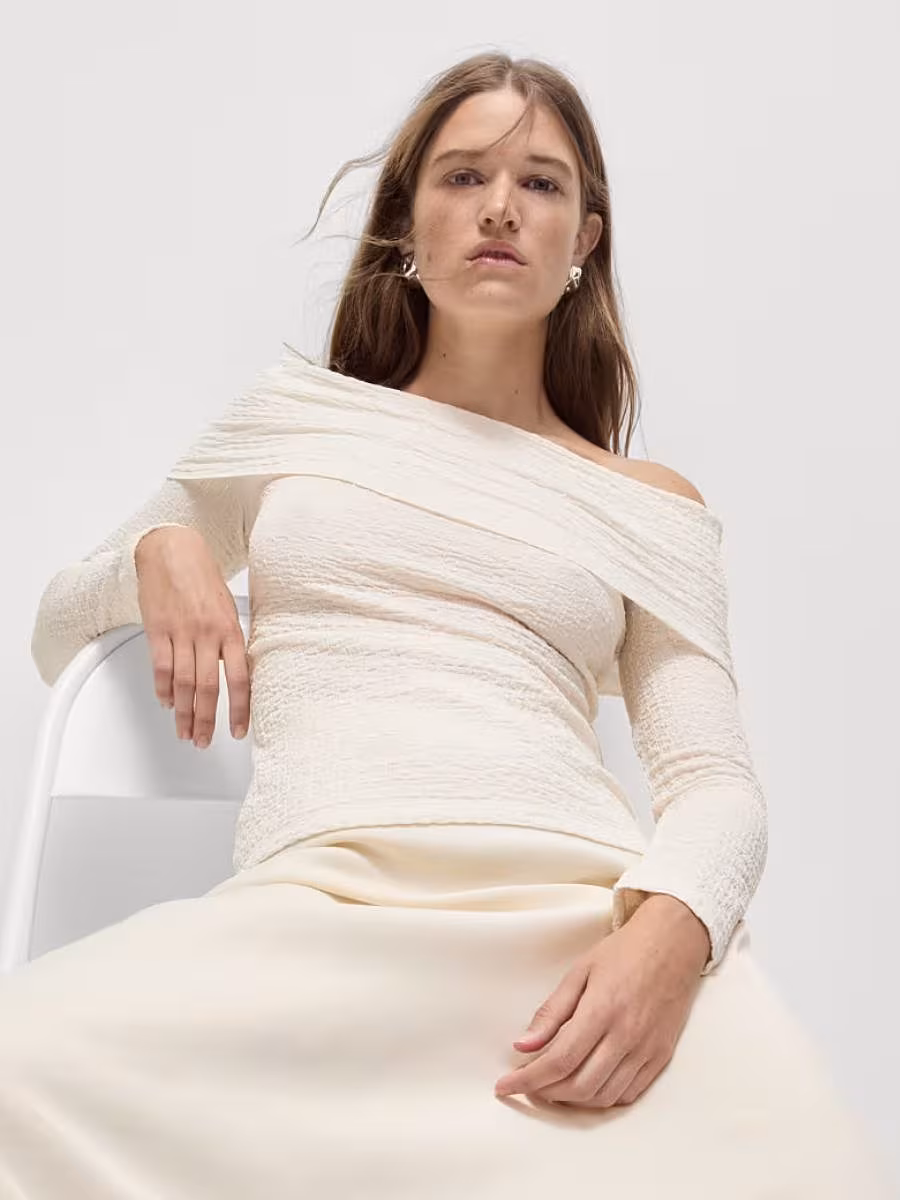 The-Gloss-Magazine-going-out-tops-3