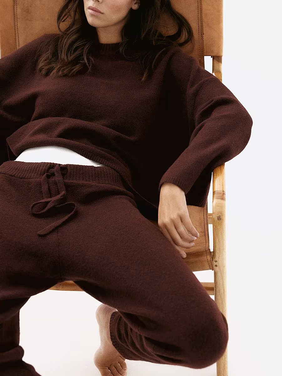 The-Gloss-Magazine-hibernation-clothes-9