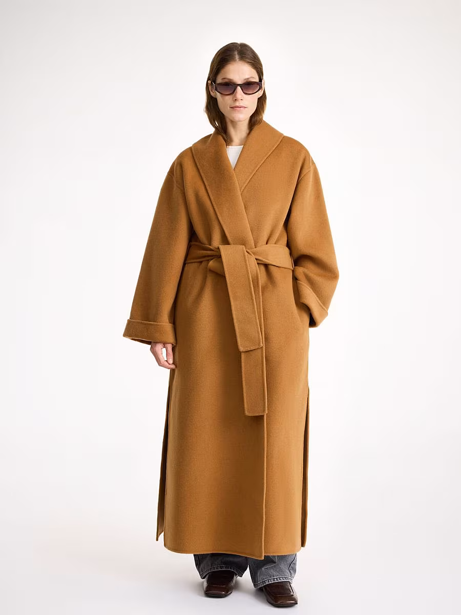 TheGlossMagazine-robe-coat-4