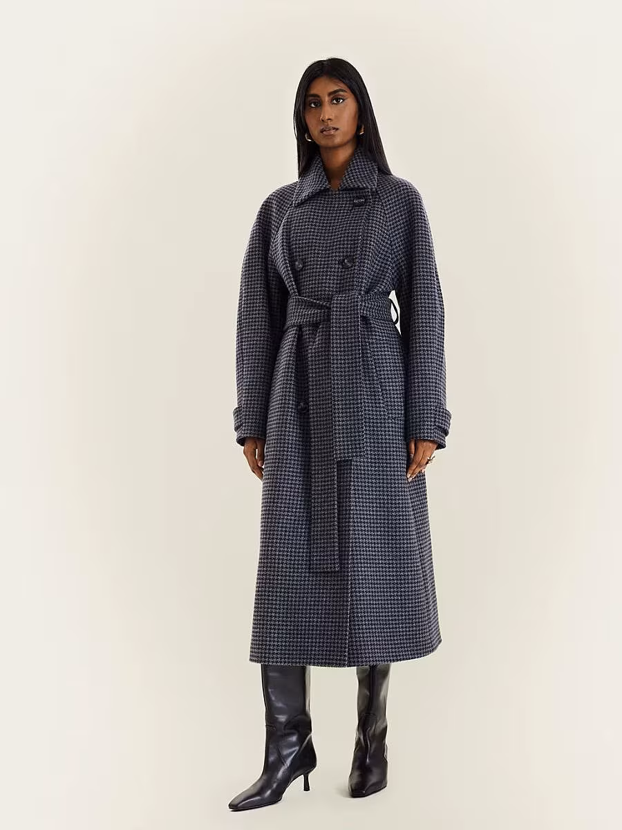 TheGlossMagazine-robe-coat-5