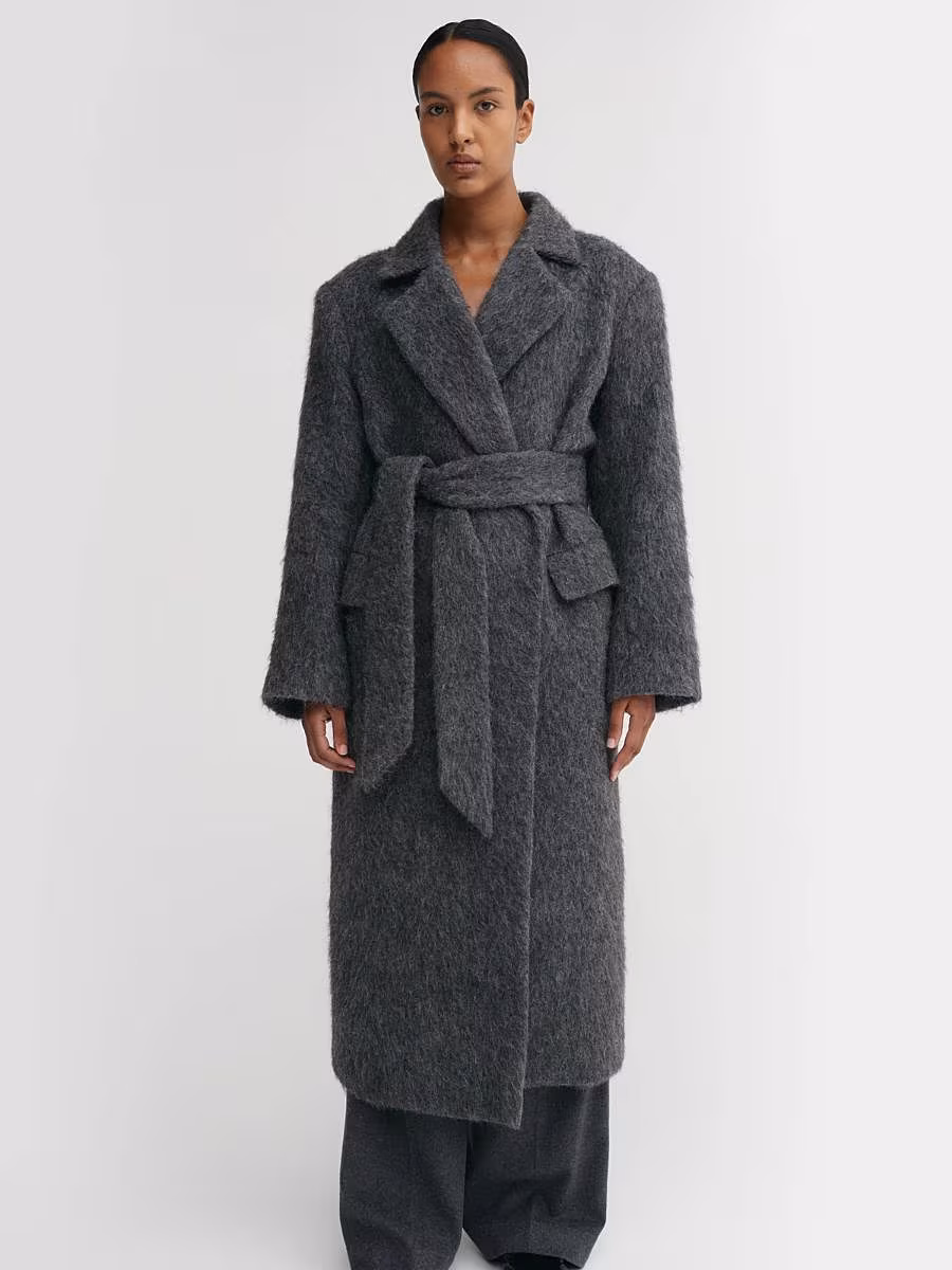 TheGlossMagazine-robe-coats-19