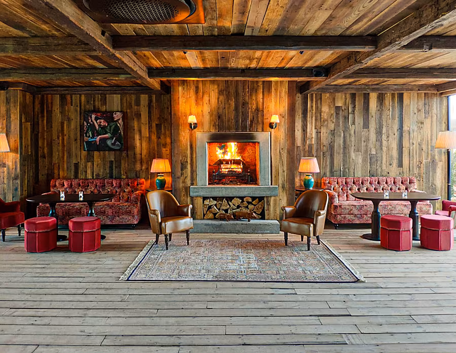 4.-Glasson-lobby