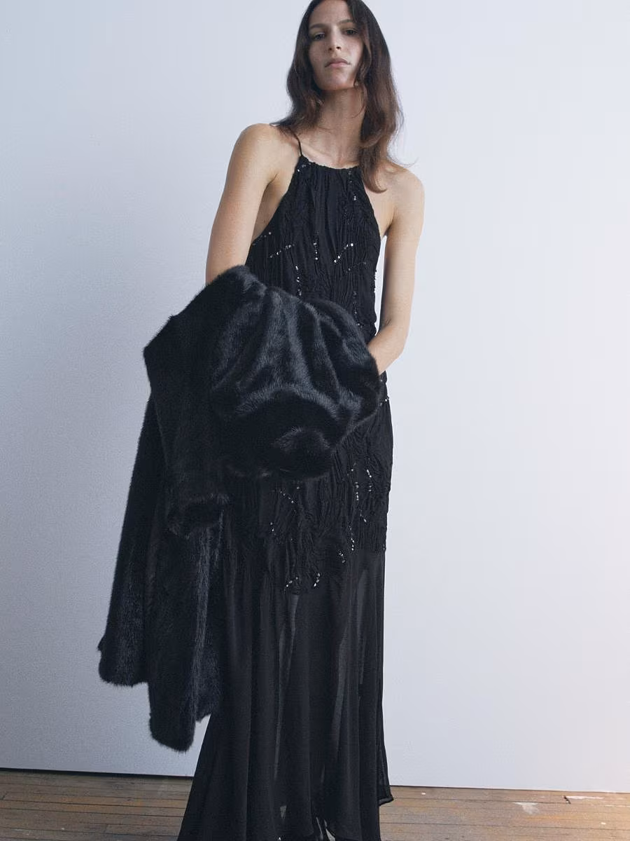 TheGlossMagazine-Christmas-dresses-11
