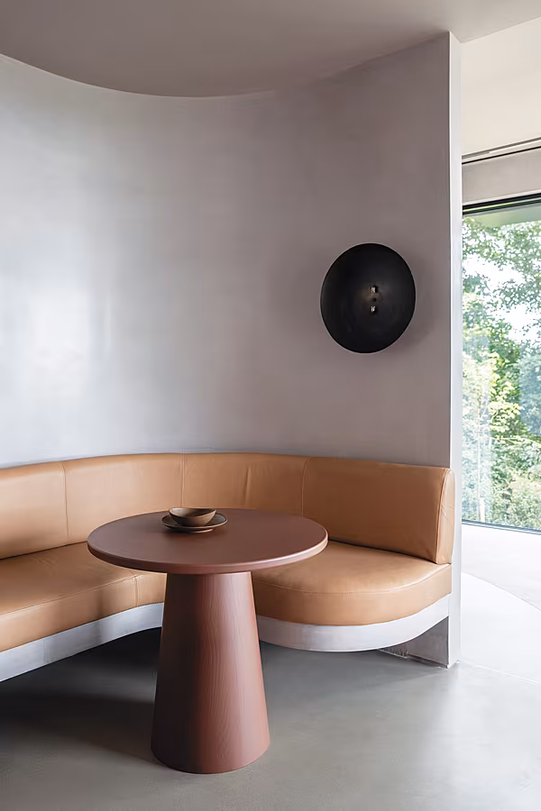 Woodland_Interior_RoisinLafferty_HJL_RuthMaria_38