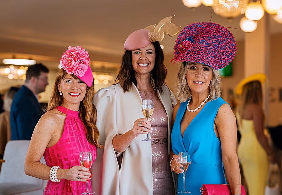 Punchestown-Racing-2024-Day-3-(5)