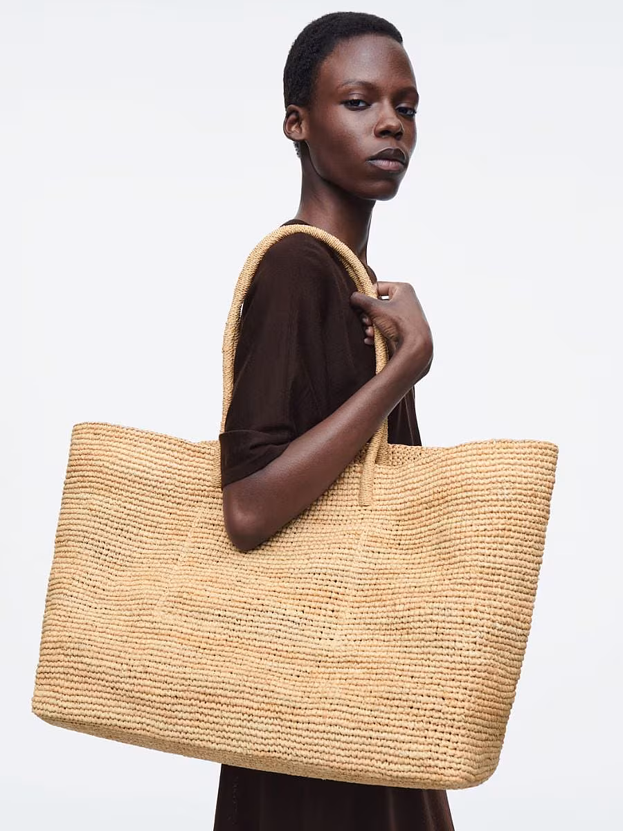TheGlossMagazine-fashion-basket-bags-4-COS