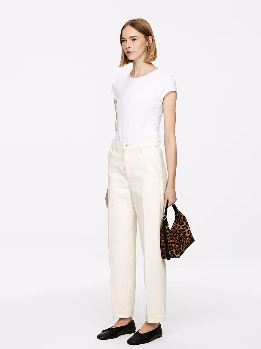 TheGlossMagazine-fashion-cigarette-jeans-5