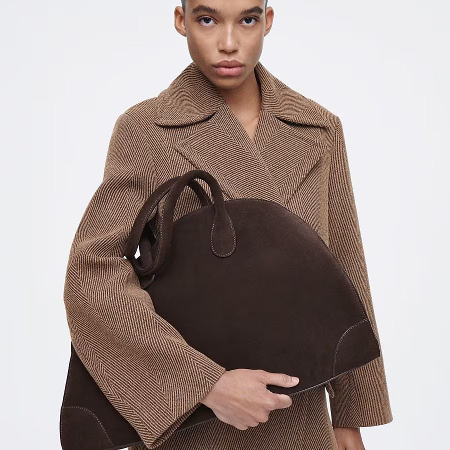 TheGlossMagazine-fashion-minimalist-style-luxury-bags-15