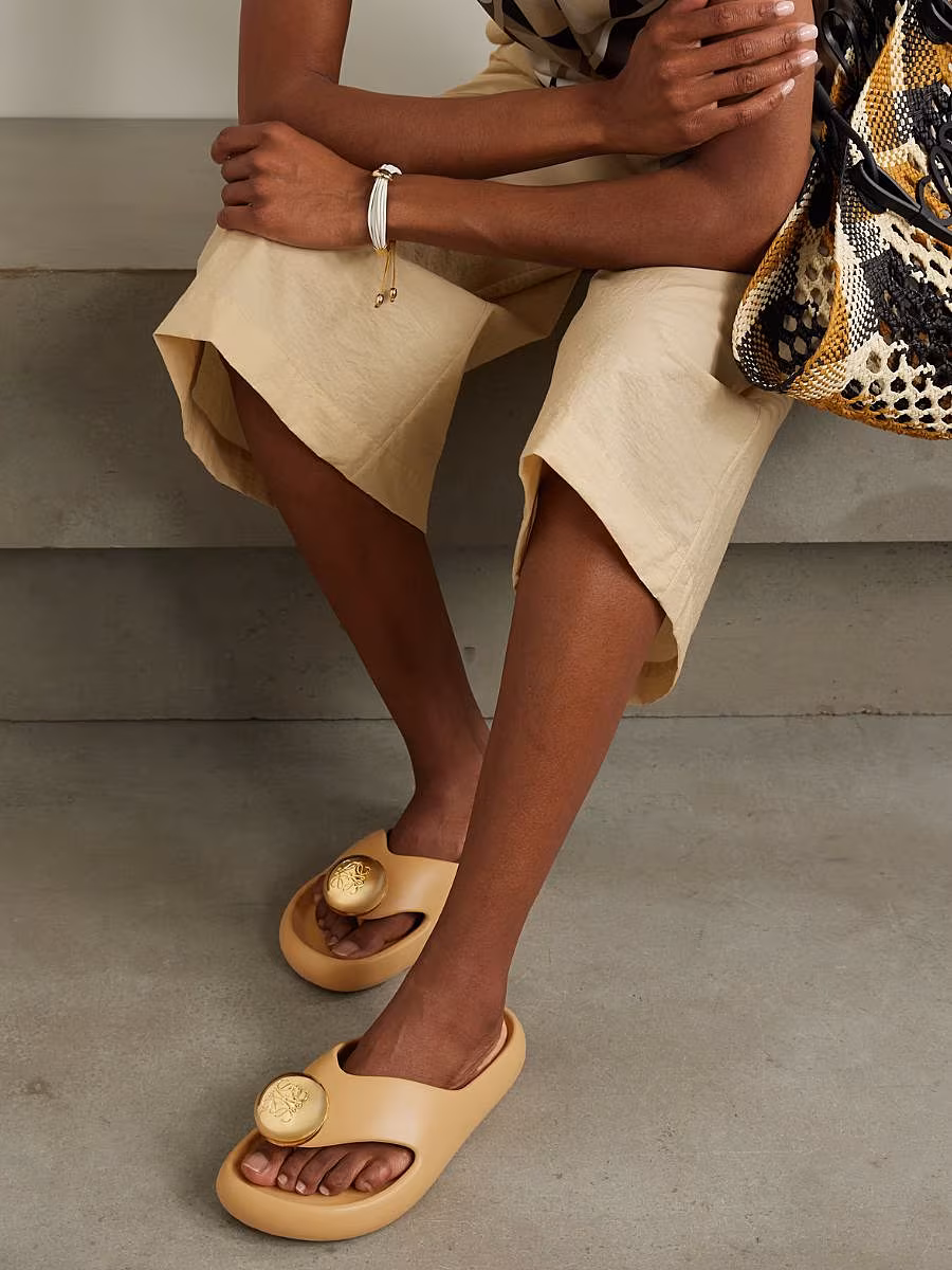 TheGlossMagazine-fashion-sandals-Loewe-2