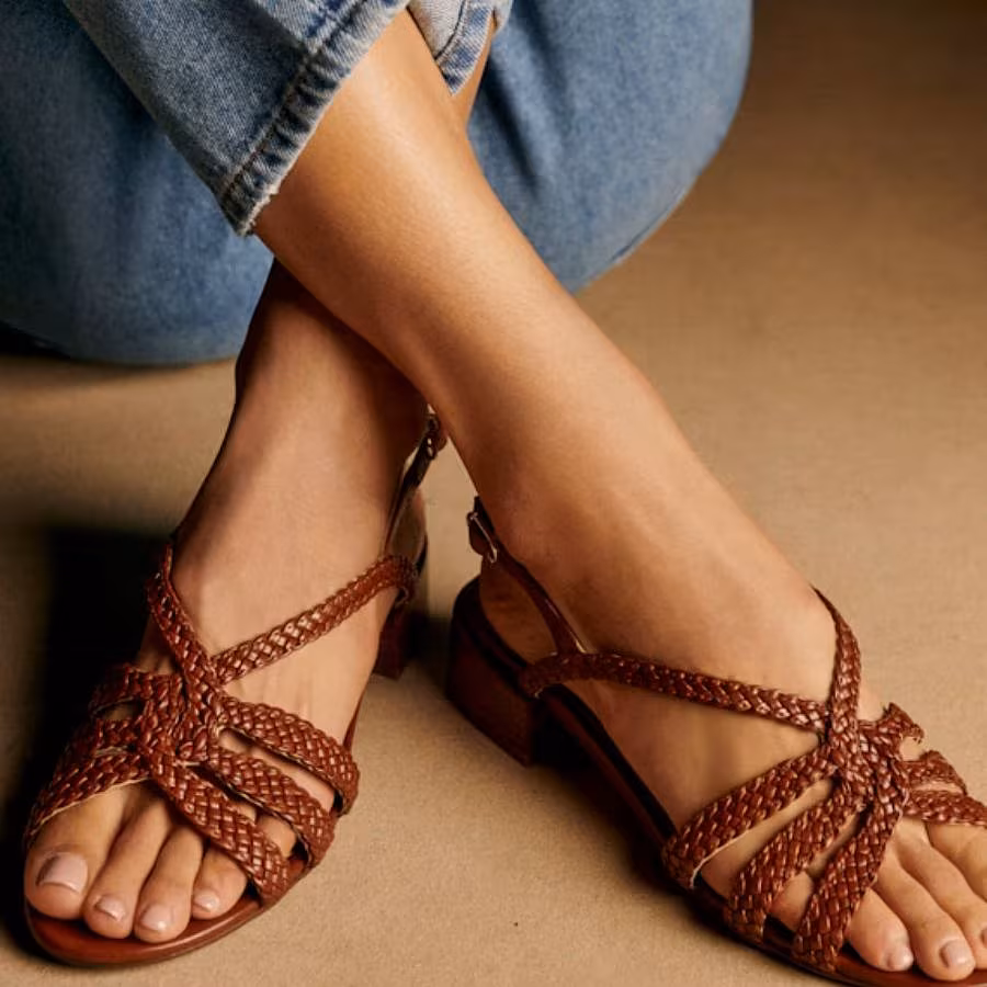 TheGlossMagazine-fashion-sandals-Loewe-Sezane