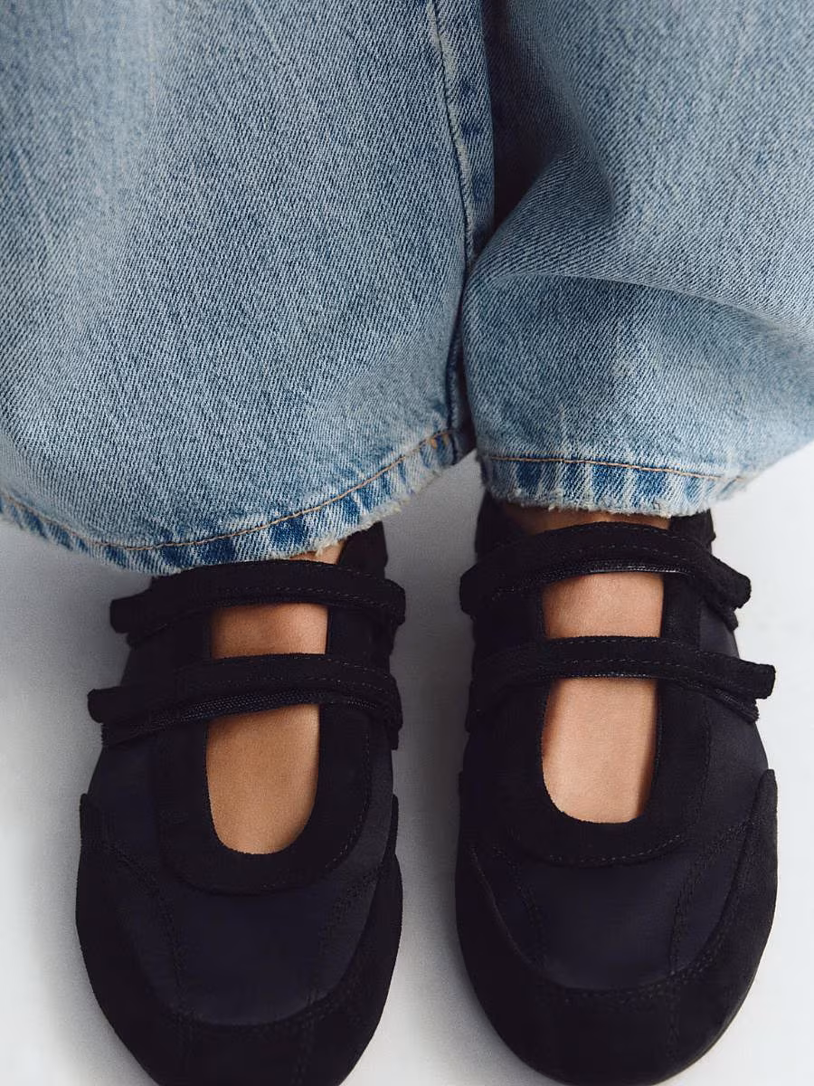 TheGlossMagazine-fashion-sneakerina-ballet-trainers-20