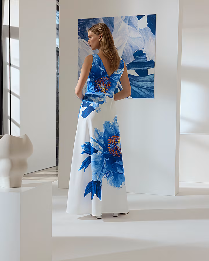 VIVARO_MAXI_DRESS_IVORY_AND_BLUE_COTTON_248_PRESS