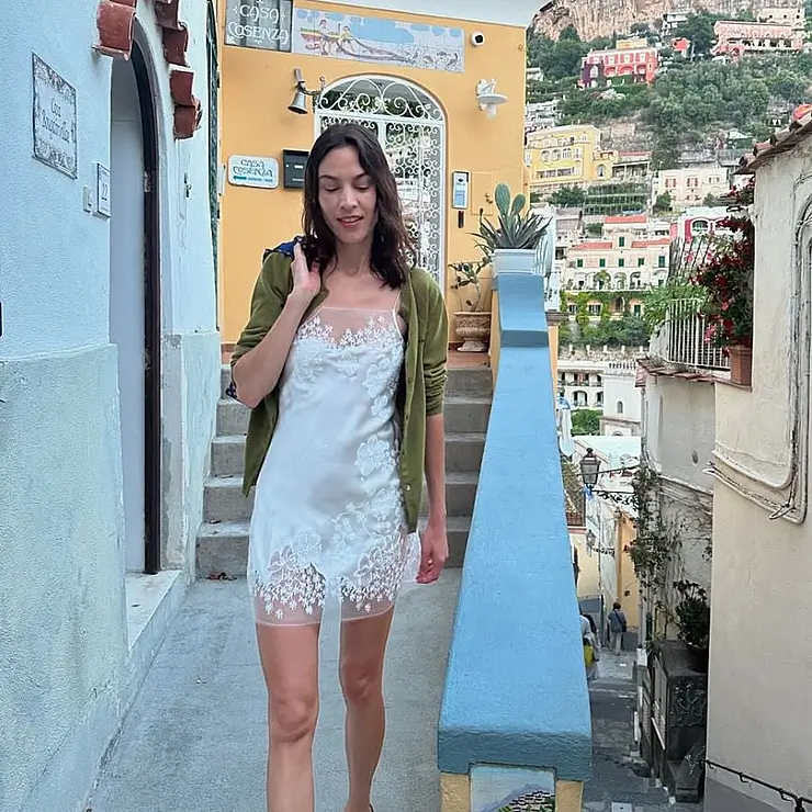 Instagram @alexachung