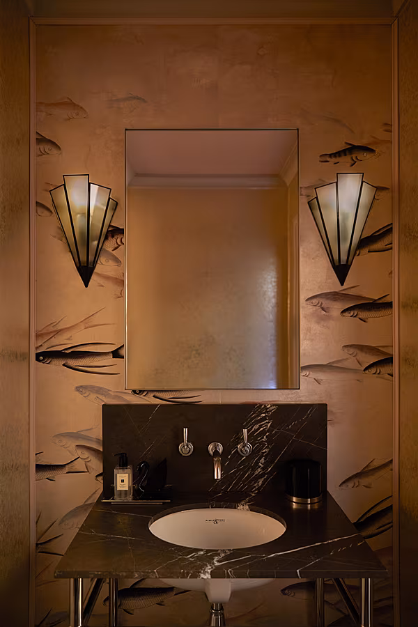 GARDEN-TOWNHOUSE-POWDER-ROOM-2