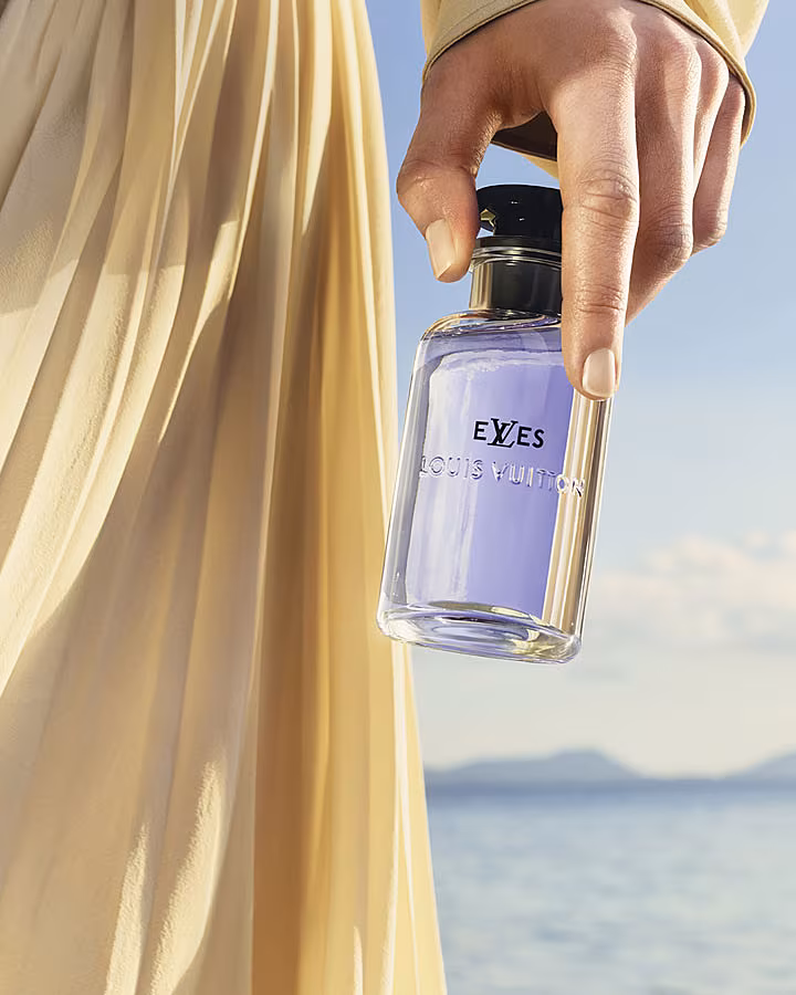 LV-PARFUMS_-eLVes-Louis-Vuitton_still-life-2