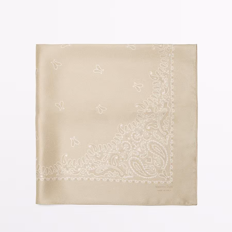 printed-scarves-Massimo-Dutti