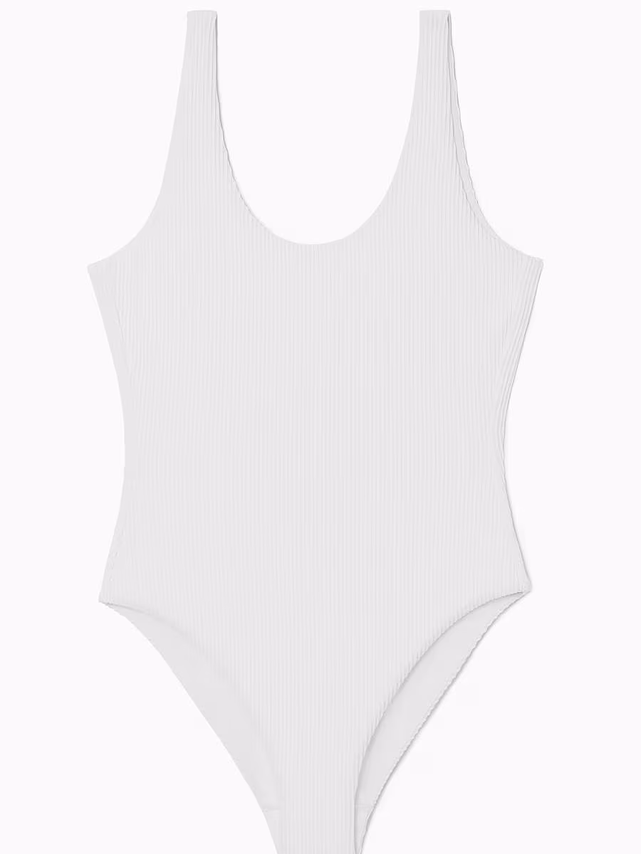 quiet-luxury-swimsuits-COS