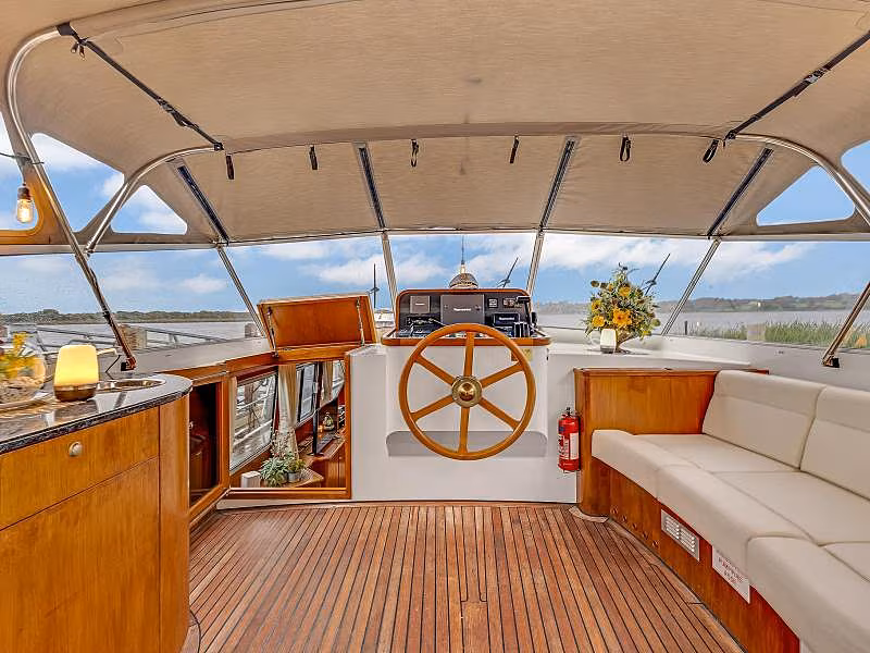 Wineport 800x600