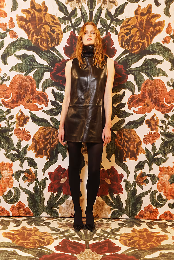 Aine-O’Gorman-wears-Khaite-