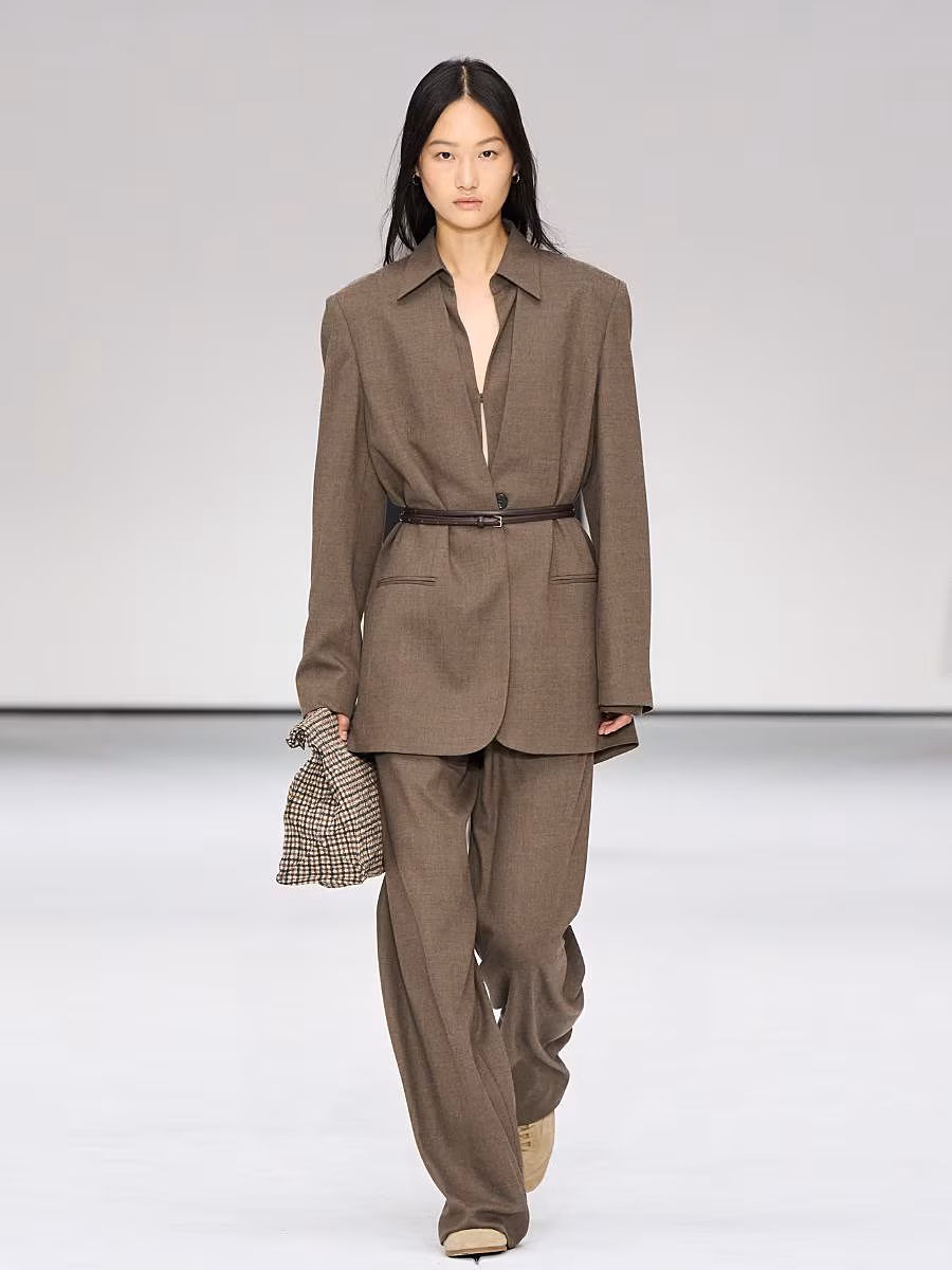 COS-AW25-fashion-show-New-York-4