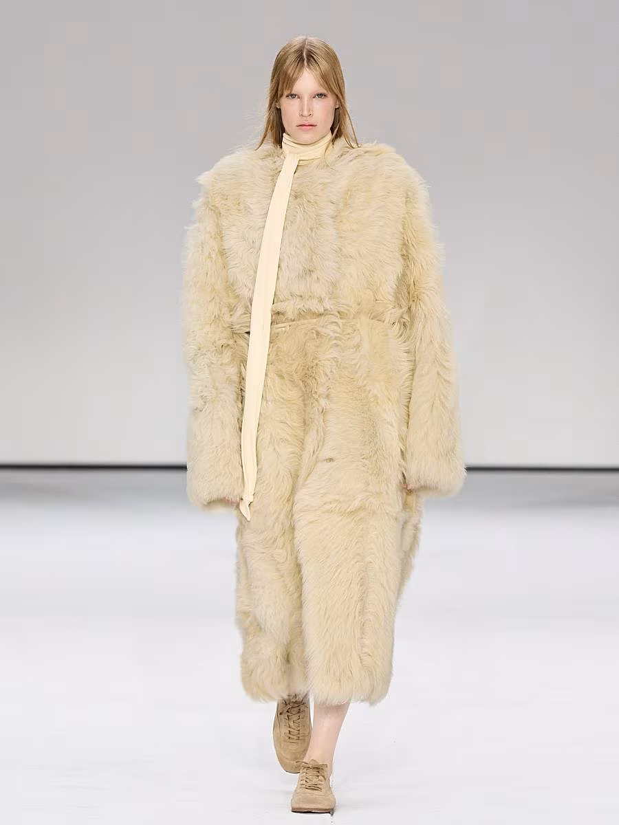 COS-AW25-fashion-show-New-York-11