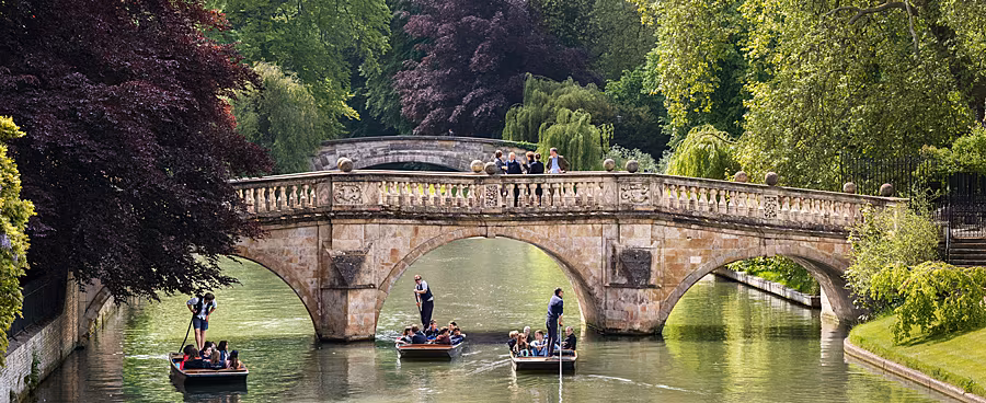 Clare-College-Bridge,-credit-Scudamore_s-Punting