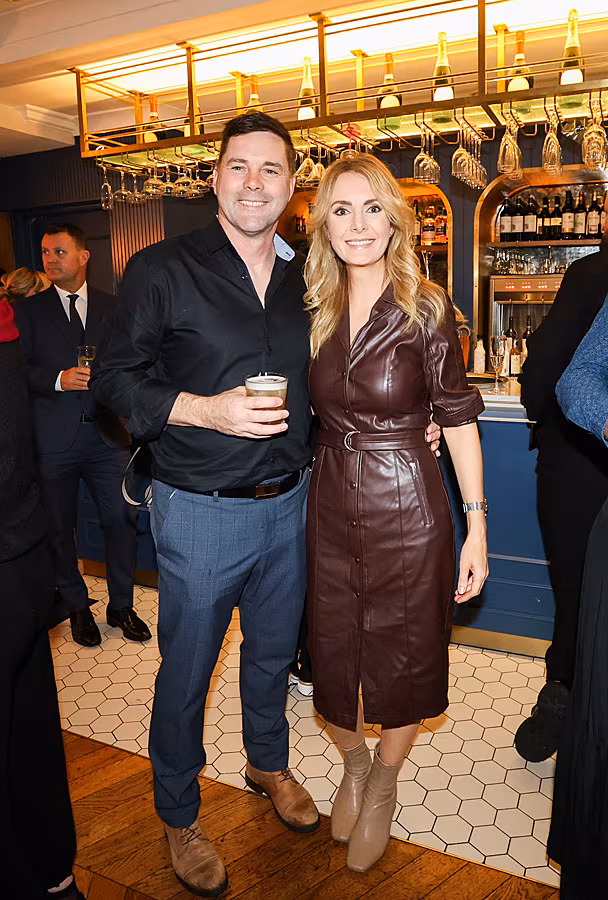 Rolys-Bistro-couple