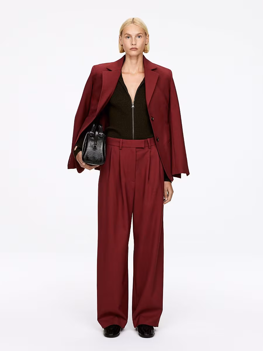 burgundy-trend-Arket