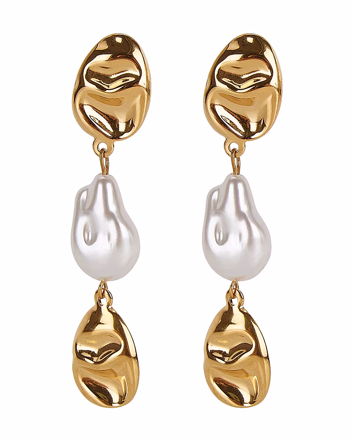 gold-tone-faux-pearl-earrings,-€9.99